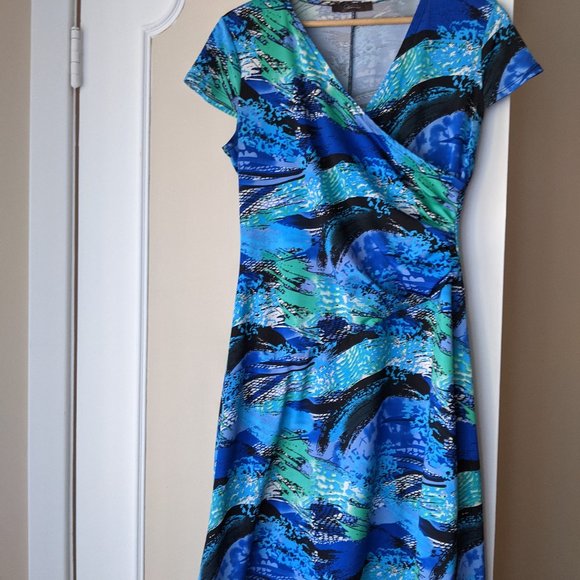 Casual summer dress - Picture 1 of 4